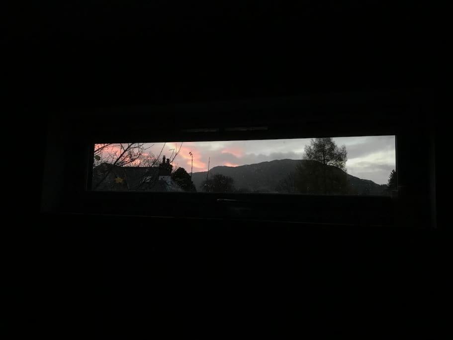 The Den - Your Cosy Sleepover Space Saint Fillans Exterior foto